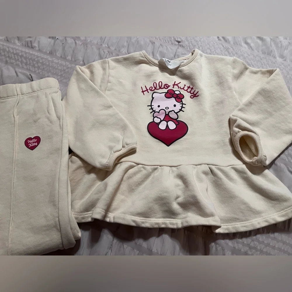2pc Hello Kitty Printed Sweatsuit